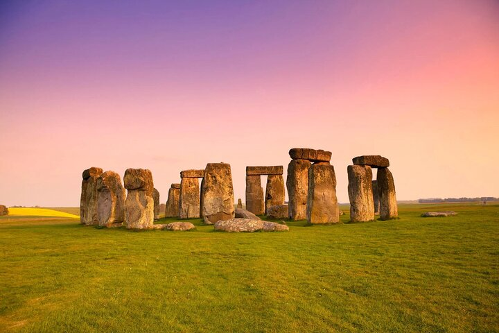 Day trip by coach - Stonehenge, Avebury & Uffington White Horse - Photo 1 of 3